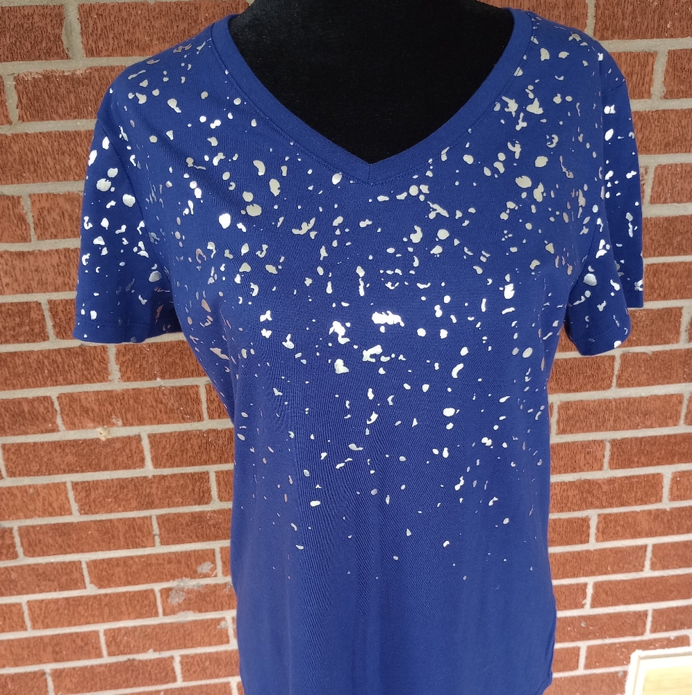 Tek Gear Sport T-shirt Size M medium